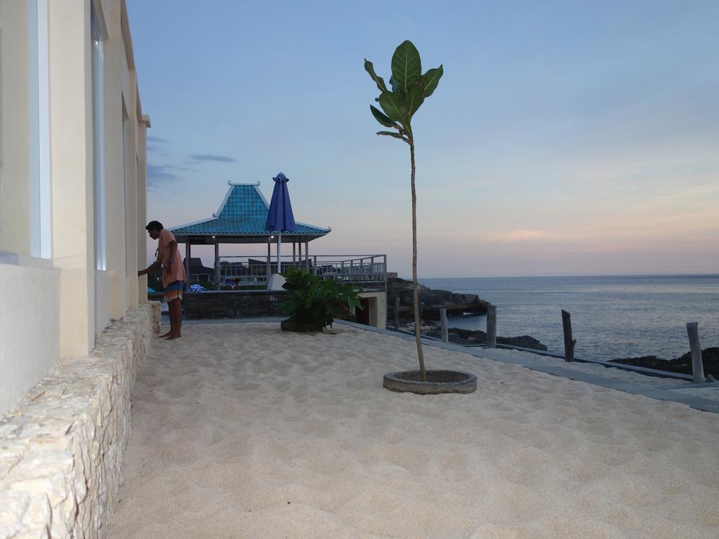 Cliff Park Lembongan Hotel Exterior foto
